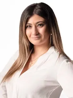 Lisa Galloro - Real Estate Agent
