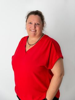 Lisa  Jones - Real Estate Agent