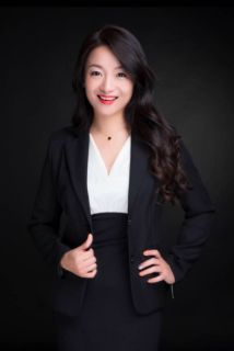 Lisa Zhang - Real Estate Agent