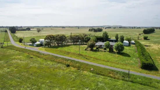 'Avon Park Farm' 310 Chocolyn Road, Camperdown, Vic 3260