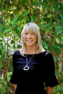 Liz Cruse - Real Estate Agent