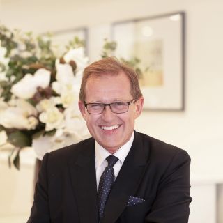 Lloyd Allen - Real Estate Agent
