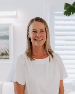 Jo Glover - Real Estate Agent