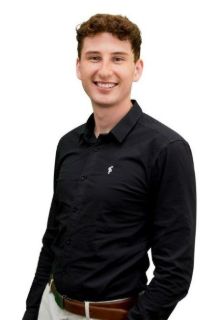 Logan Pickering - Real Estate Agent