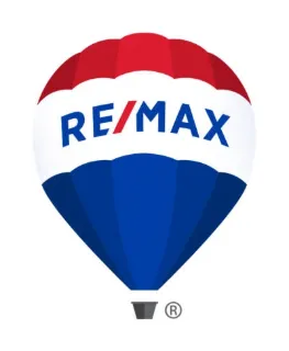 RE/MAX  Hinterland Team - Real Estate Agent