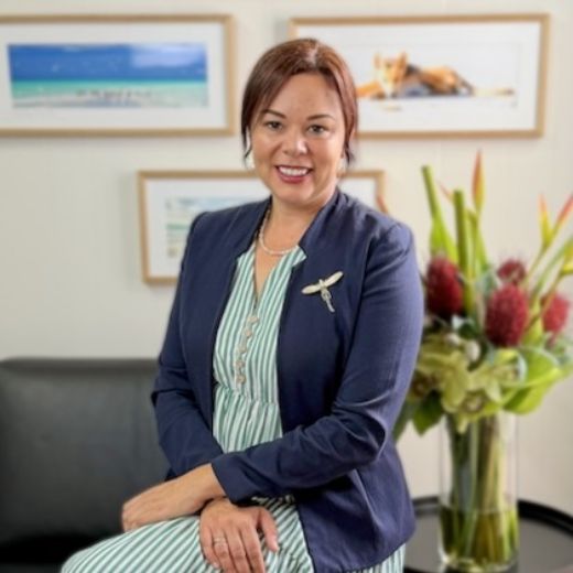 Lori  Kerr - Real Estate Agent at Raine & Horne Noosa Hinterland - POMONA