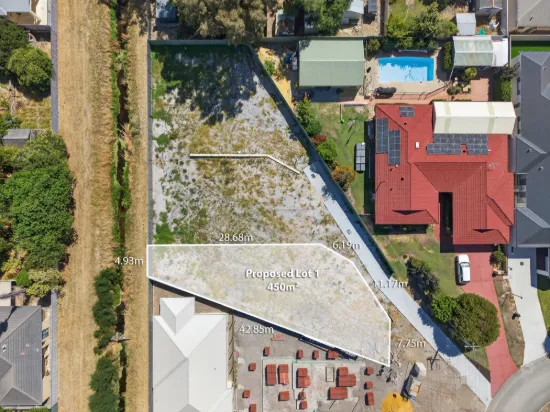Premium Street-Front Block in a Sought-After Riverton Location!