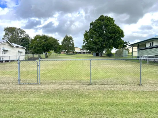Elevated Dual Access Block