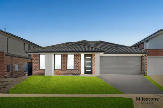 Metricon North-Facing, Brand-New Family Residence: Where Space, Quality & Location Merge Perfectly!