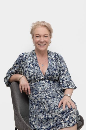 Louise Devine - Real Estate Agent at Elaine Stack Real Estate - RYDE