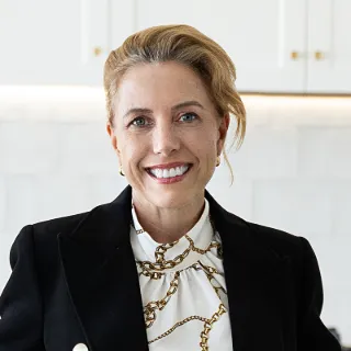 Louise FitzgeraldBaker - Real Estate Agent