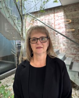 Lucia Imbrogno - Real Estate Agent