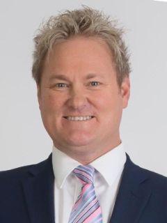 Luke  Bennett - Real Estate Agent