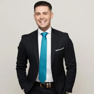 Luke Lindley - Real Estate Agent