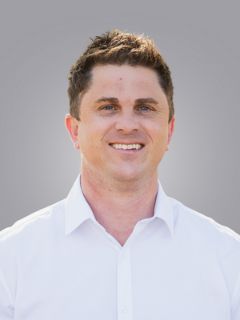 Luke Walker - Real Estate Agent