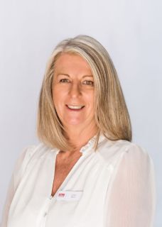 Lynne Black - Real Estate Agent