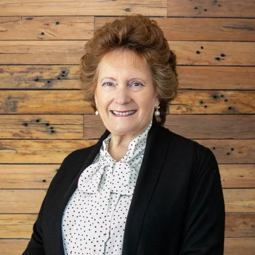 Lynette Anstee - Real Estate Agent at Raine & Horne - Southern Highlands