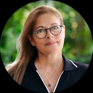 Lys Blaich - Real Estate Agent
