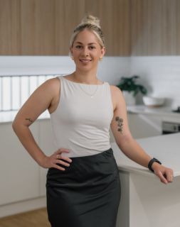 Mackenzie Winter - Real Estate Agent