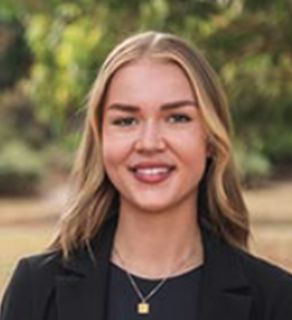 Maddy Baxter - Real Estate Agent