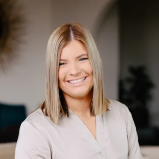 Madeleine Bakker - Real Estate Agent