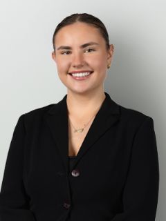 Madison Bech - Real Estate Agent