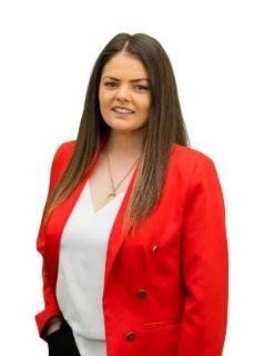 Madison Sequeira - Real Estate Agent