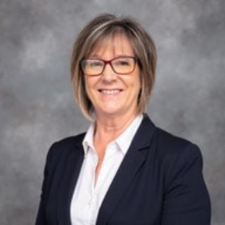 Tracy Dunn - Real Estate Agent