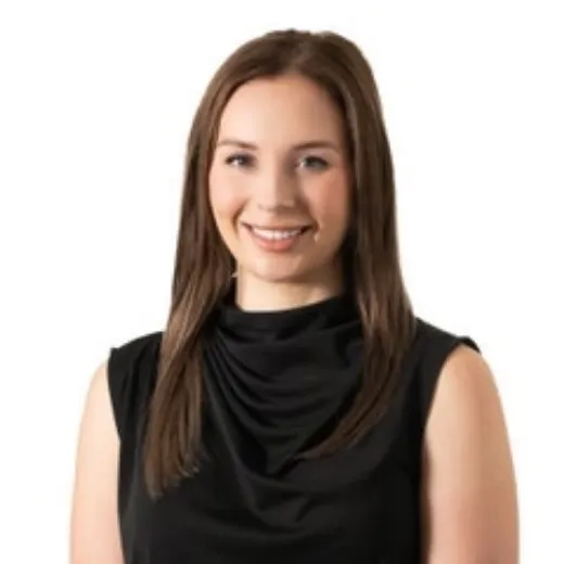 Phoebe Hnarakis - Real Estate Agent at BigginScott - Richmond