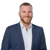 Leigh  Hall - Real Estate Agent From - Hall & Partners First National - Dandenong