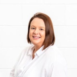 Hannah Thom - Real Estate Agent