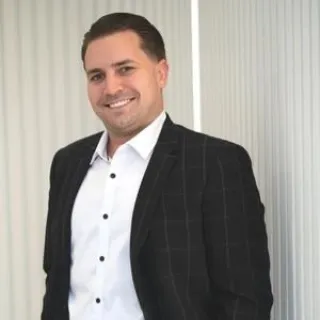 Mitchell  Angel - Real Estate Agent