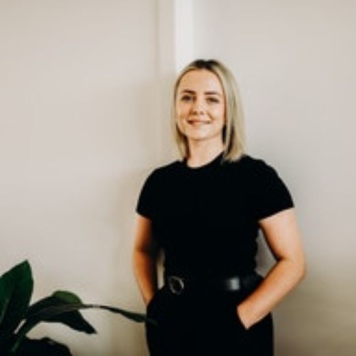 Georgia Lewis - Real Estate Agent at Robertson Real Estate - GUNNEDAH
