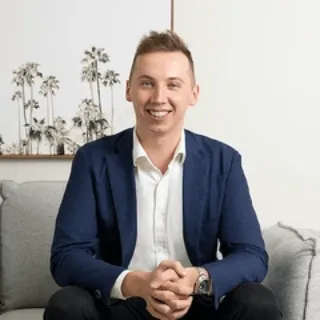 Sam  Dyne - Real Estate Agent