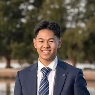 Robert Nepomuceno - Real Estate Agent