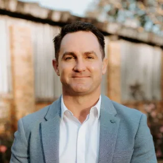 Craig Mendoza - Real Estate Agent