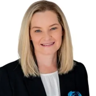 Amanda Faulkner(Harcourts West Tamar) - Real Estate Agent