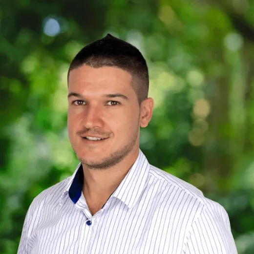 Uri Ross - Real Estate Agent at Uri Ross Property - NIMBIN