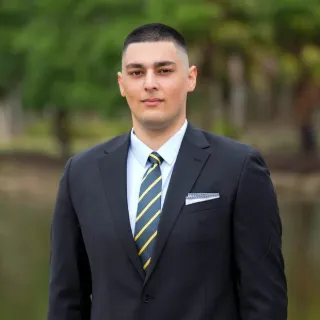 Soren Sadeghpour - Real Estate Agent