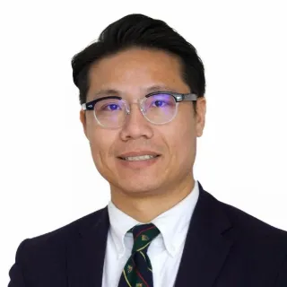 Kennie Chung - Real Estate Agent
