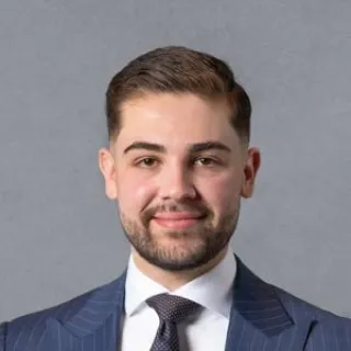 Denny Barros - Real Estate Agent