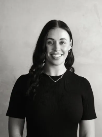 Emma Bull - Real Estate Agent at Sanders Property Agents