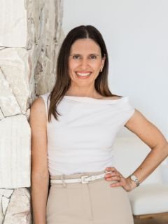 Diana Mamic - Real Estate Agent