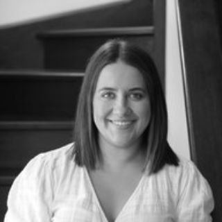 Felicity Simoni - Real Estate Agent