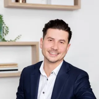 Luciano Xhuti - Real Estate Agent