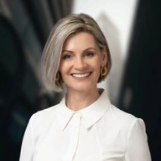 Louise Simonette - Real Estate Agent