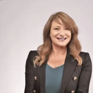 Francesca Luccitti - Real Estate Agent