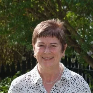 Beverley Dunn - Real Estate Agent