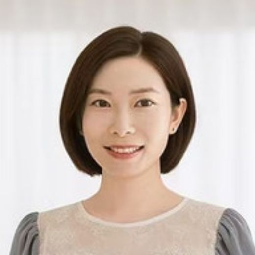 Yin Luo - Real Estate Agent at DiJones - RHODES