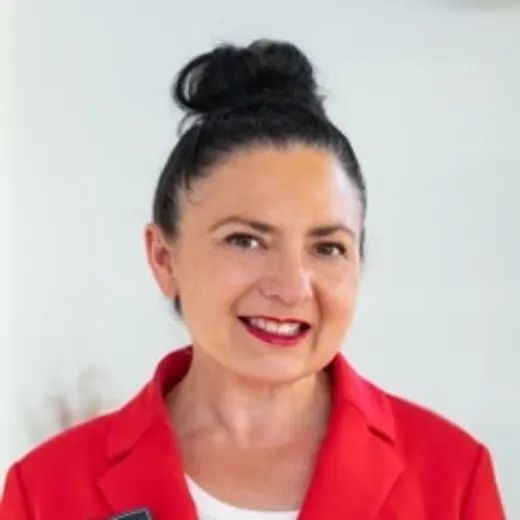 Denise Haynes - Real Estate Agent at R & R Rural & Residential Property - Stroud